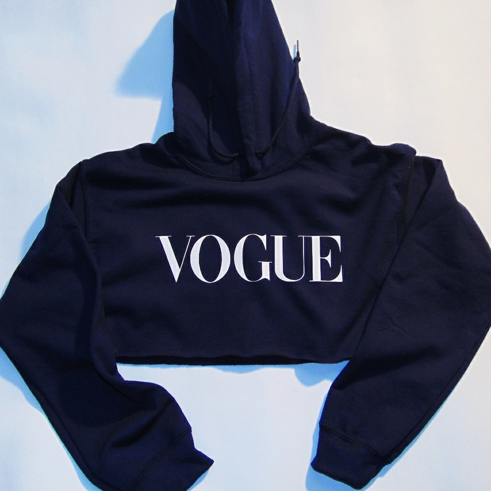 Forever 21 Vogue cropped Hoodie - Picture 4 of 4